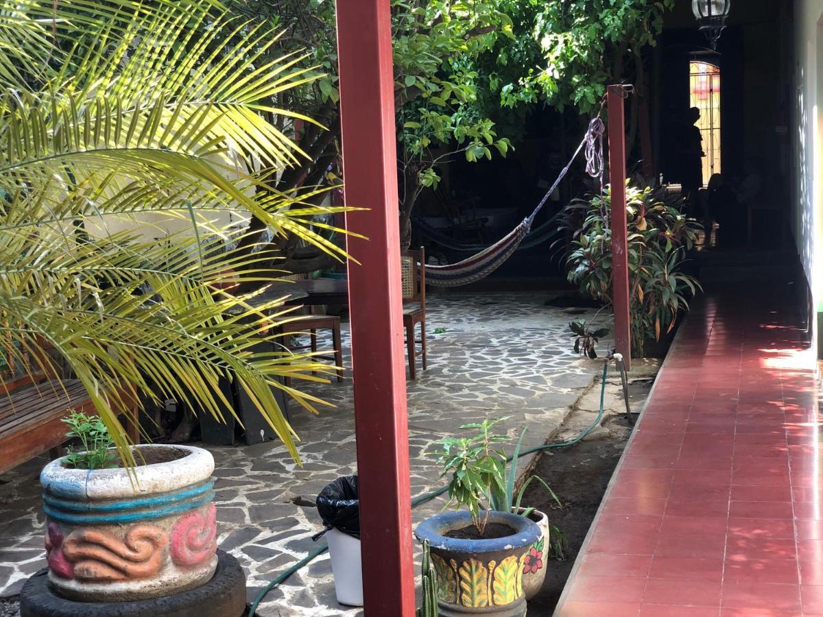 Hostal Vacaciones Nicas León Exteriér fotografie
